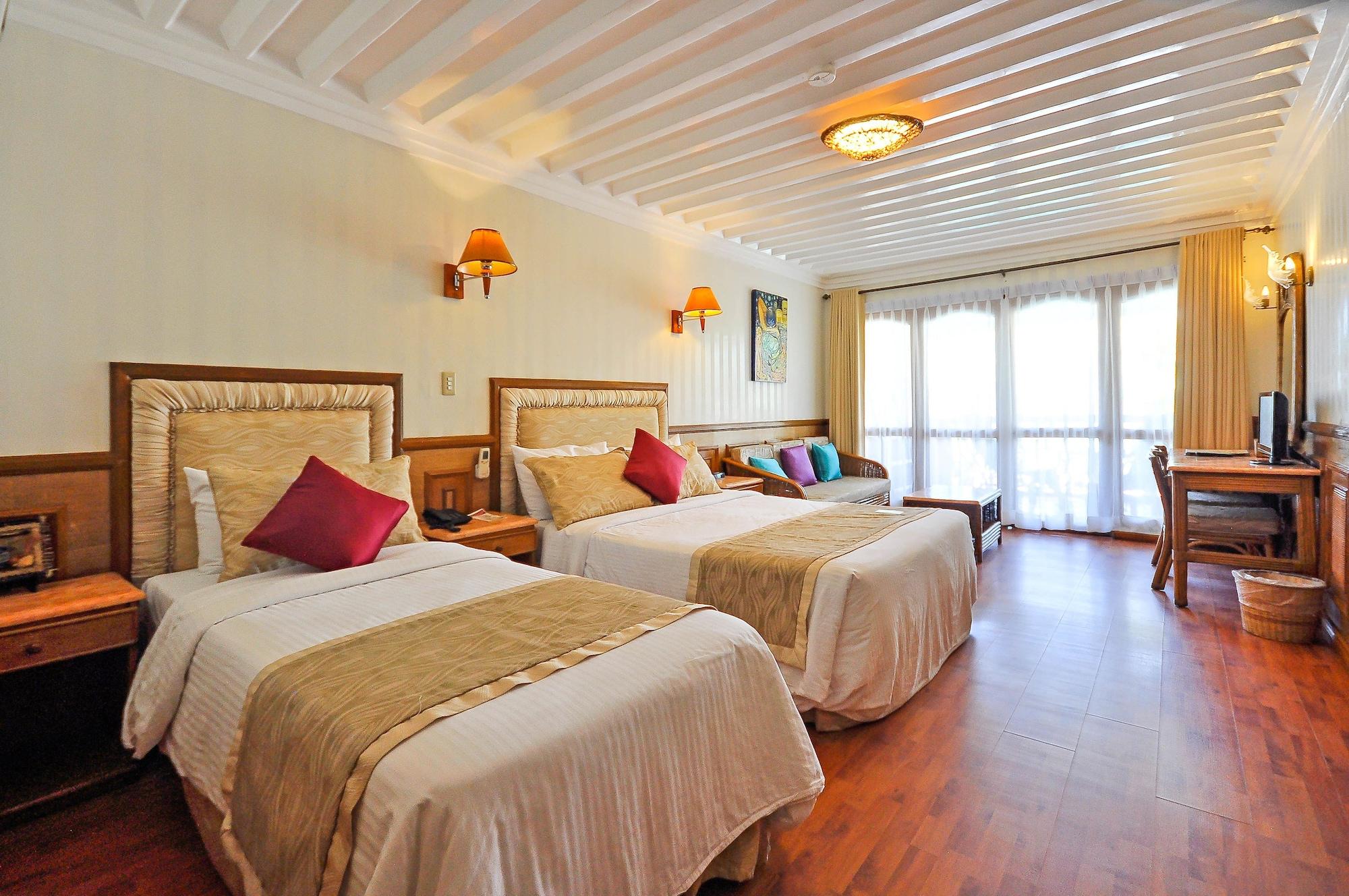 Hotel Red Coconut Boracay