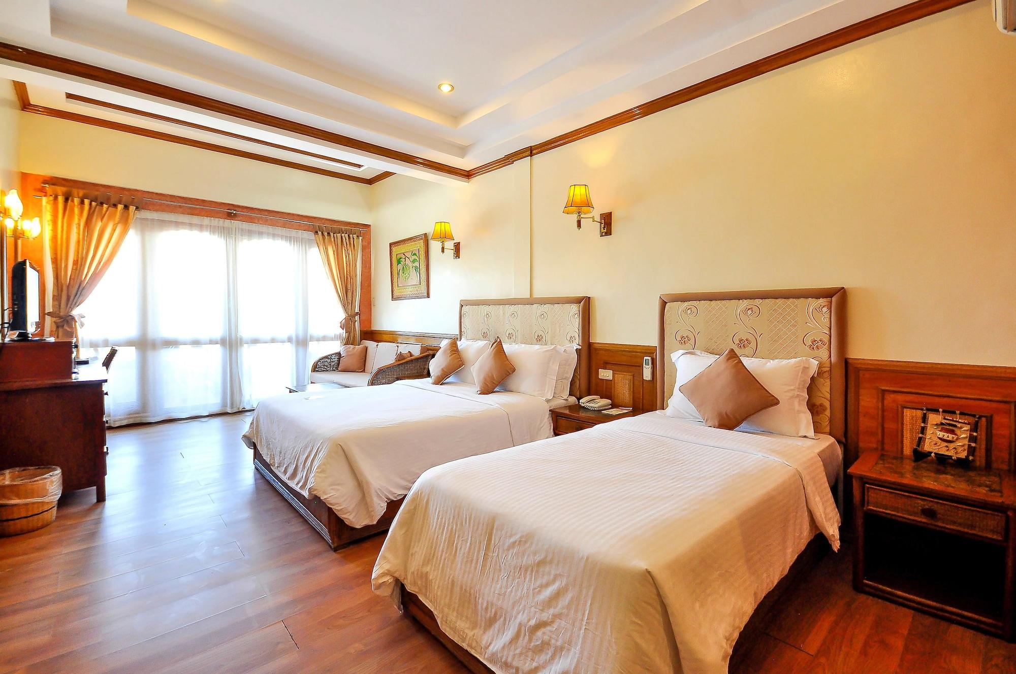 Hotel Red Coconut Boracay Balabag (Boracay)