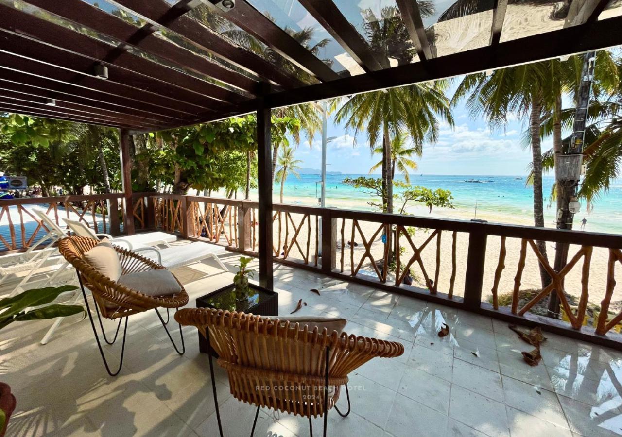 Hotel Red Coconut Boracay 4*