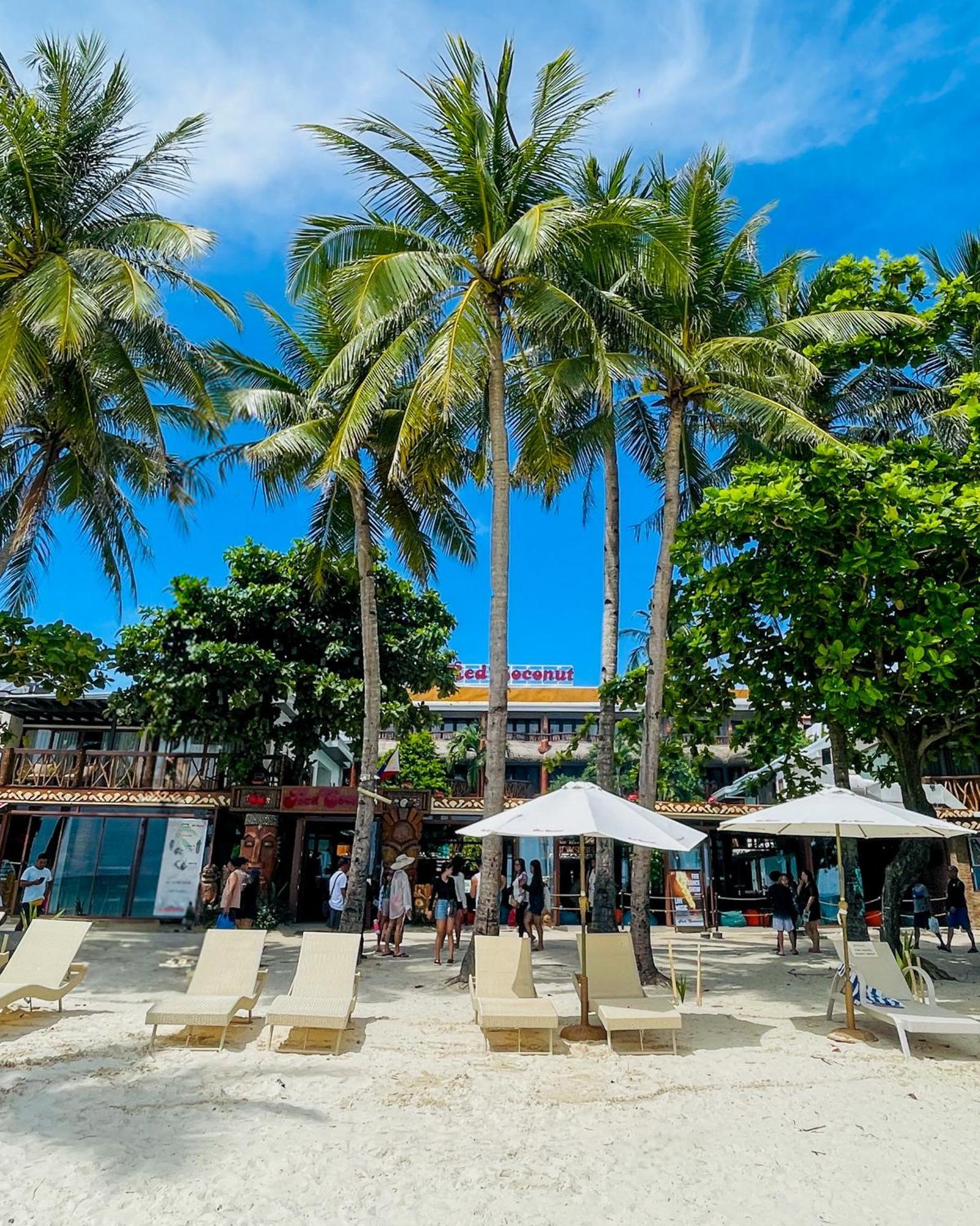 Hotel Red Coconut Boracay
