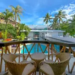 Red Coconut Beach Hotel Boracay